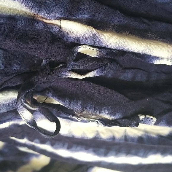 Absolutely Famous Womens Blue White Tie Dye Flowy Romper Shorts Size Large - Picture 2 of 9